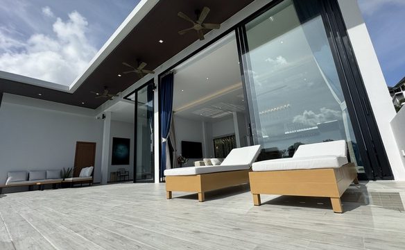 5 Bedroom Sea View Villa in Layan, Phuket