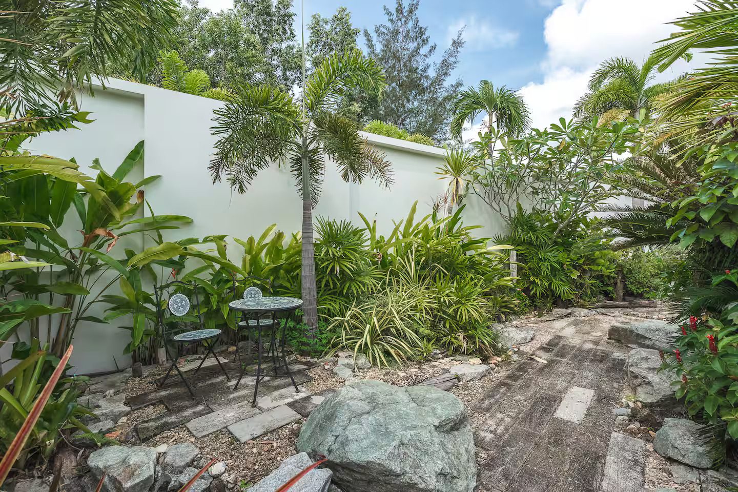The Breeze Villa – 3-Bedroom Pool Villa with 657 sqm Land | THB 38M Promo