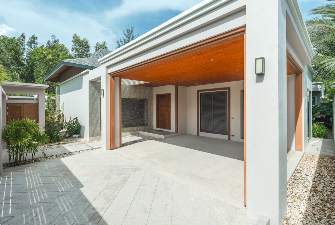 The Breeze Villa – 3-Bedroom Pool Villa with 657 sqm Land | THB 38M Promo