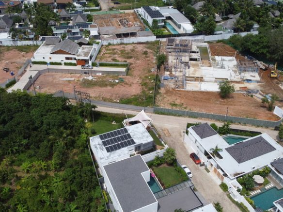 4 Bedroom Pool Villa with Games Room and Gym in Cherngtalay