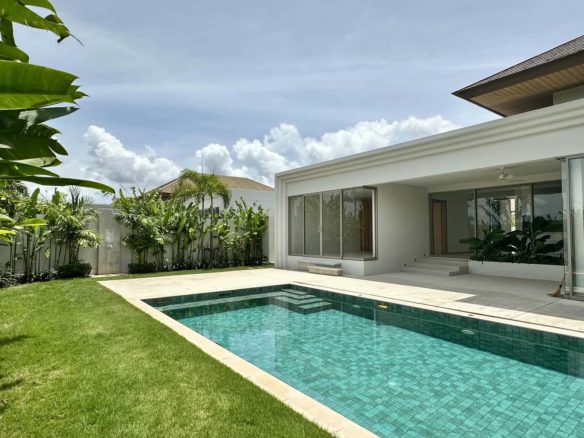 Trichada Breeze – 4 Bedroom Pool Villas, Bang Tao, Phuket