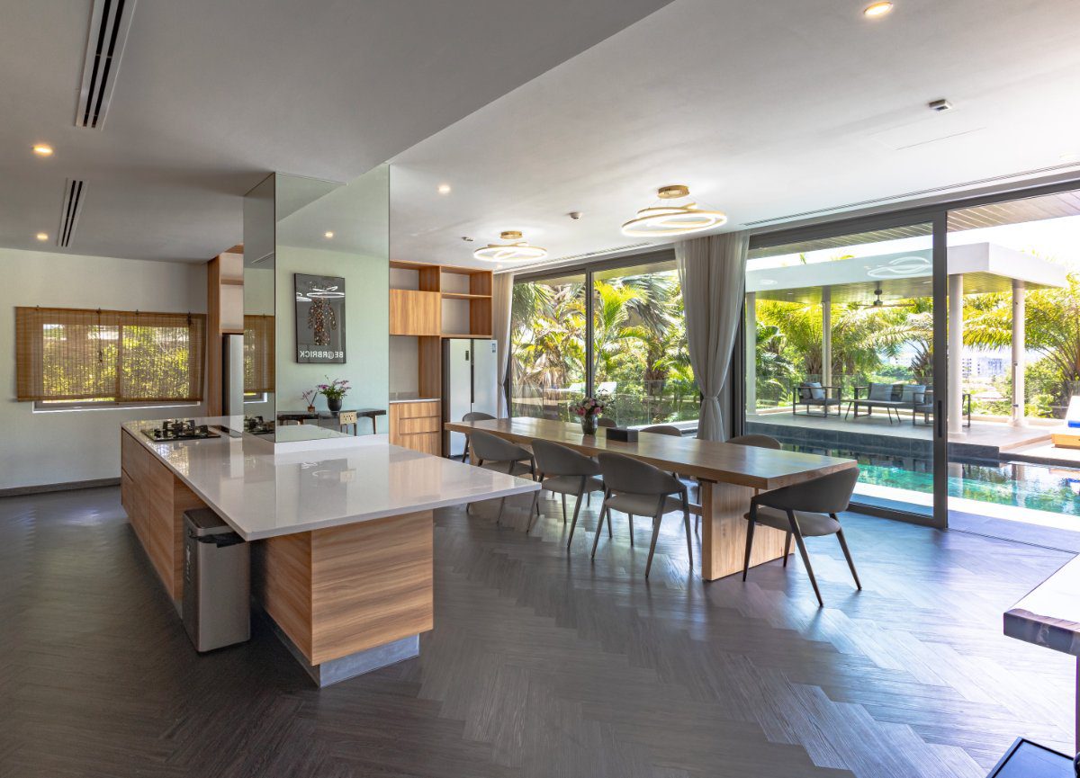 Villa Lion Layan Beach 18 Luxury 6-Bedroom Villa with Infinity Pool Layan Beach