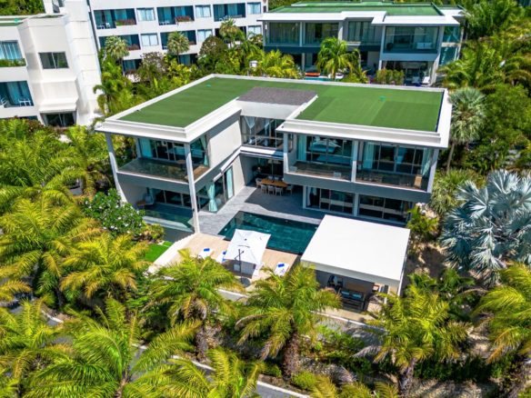 Luxury 6-Bedroom Villa with Infinity Pool Layan Beach