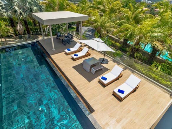 Luxury 6-Bedroom Villa with Infinity Pool Layan Beach