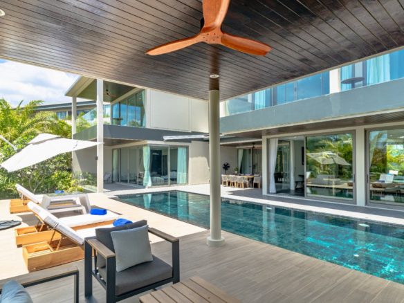 Luxury 6-Bedroom Villa with Infinity Pool Layan Beach