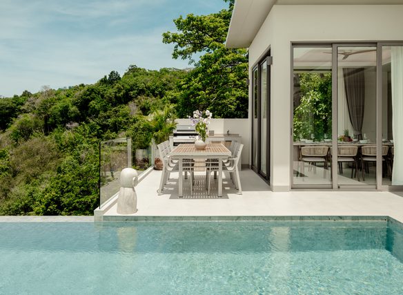 Vista del Mar Phuket – Luxury Sea-View Pool Villas Near Naithon Beach