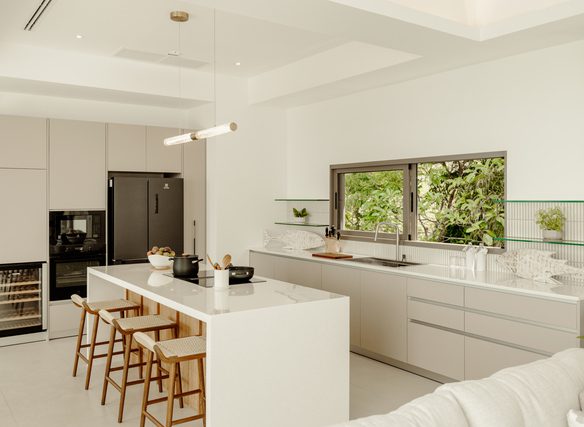 Vista del Mar Phuket – Luxury Sea-View Pool Villas Near Naithon Beach
