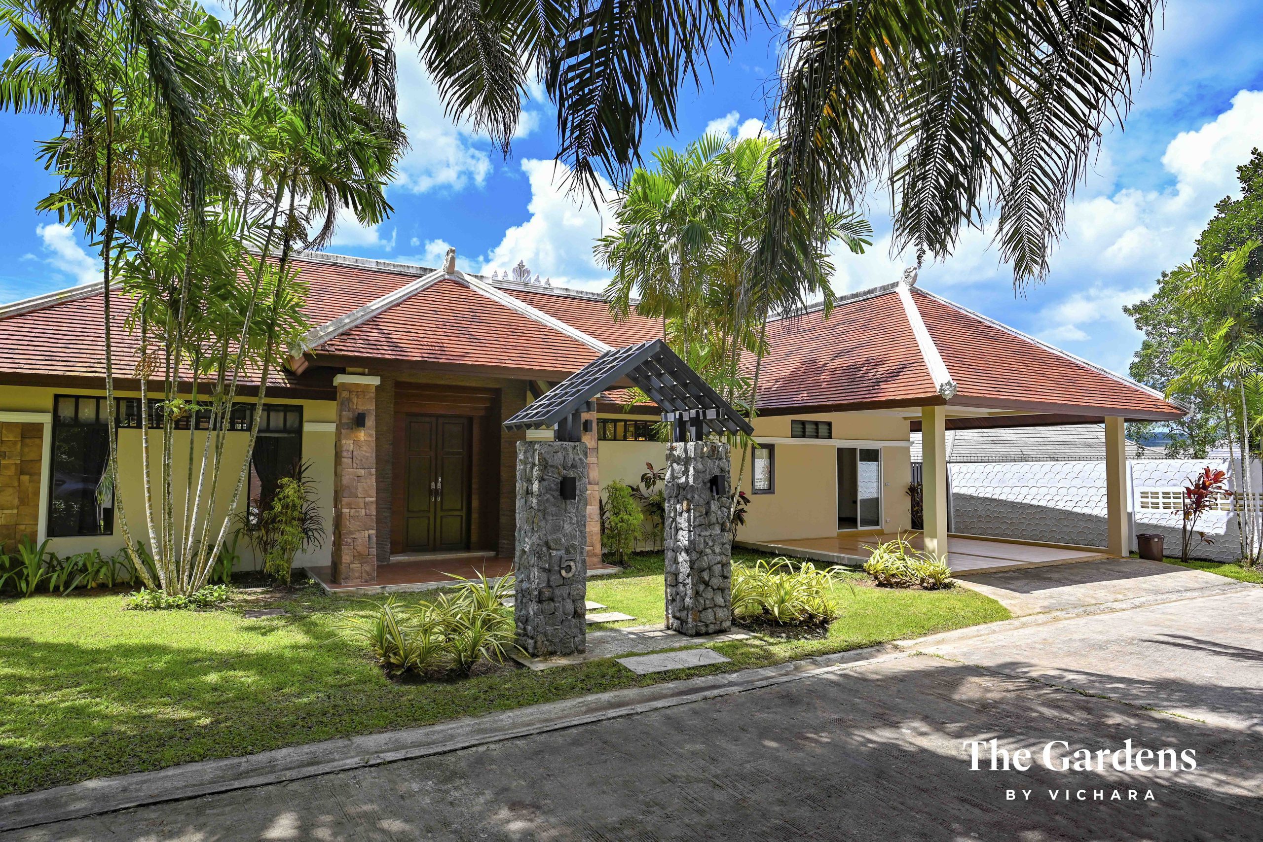 Exquisite 4-Bedroom Balinese Pool Villa