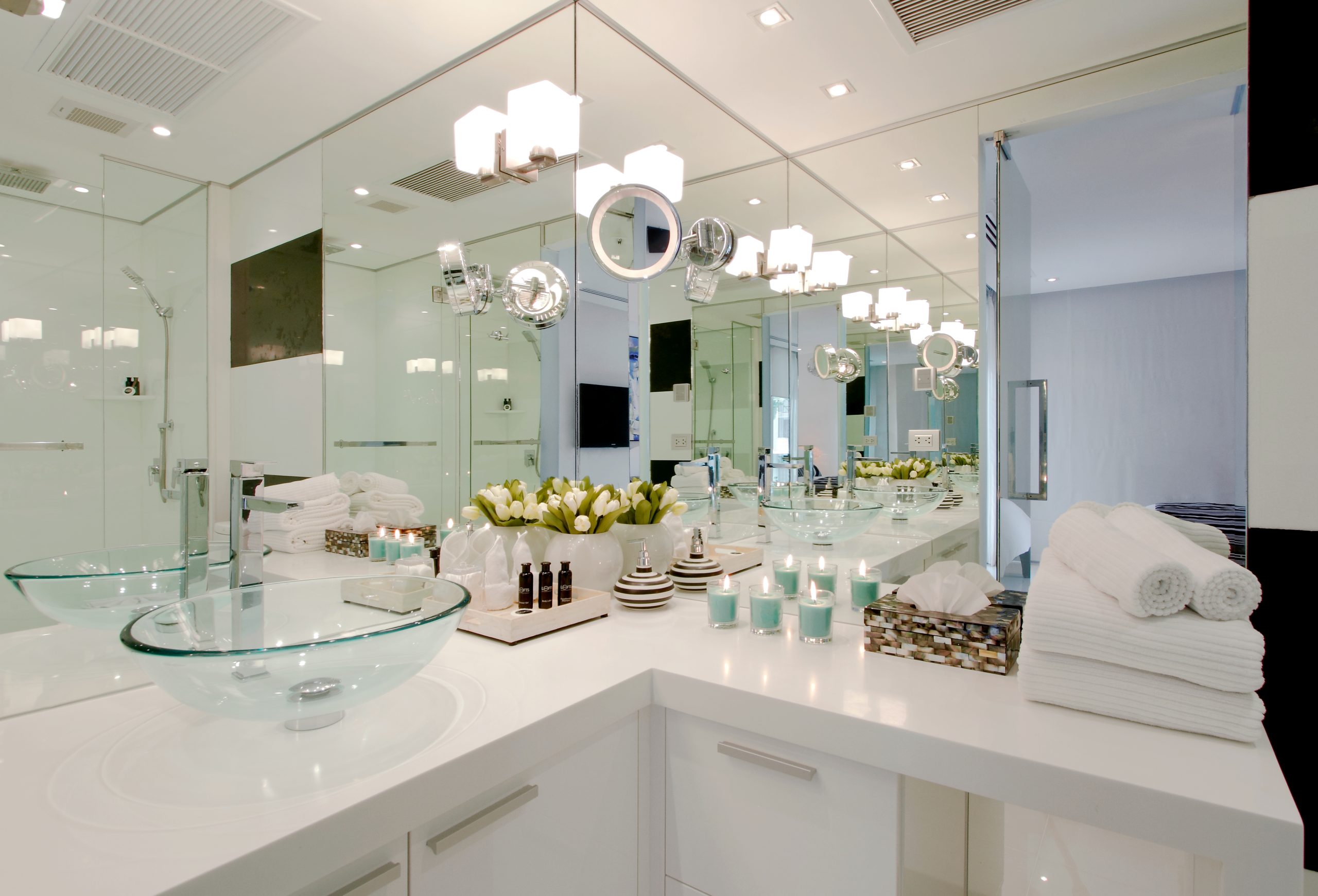 Luxurious LOFT Condos in Vibrant Patong, Phuket 65sqm – shower room 2 (1) Luxurious LOFT Condos in Vibrant Patong, Phuket