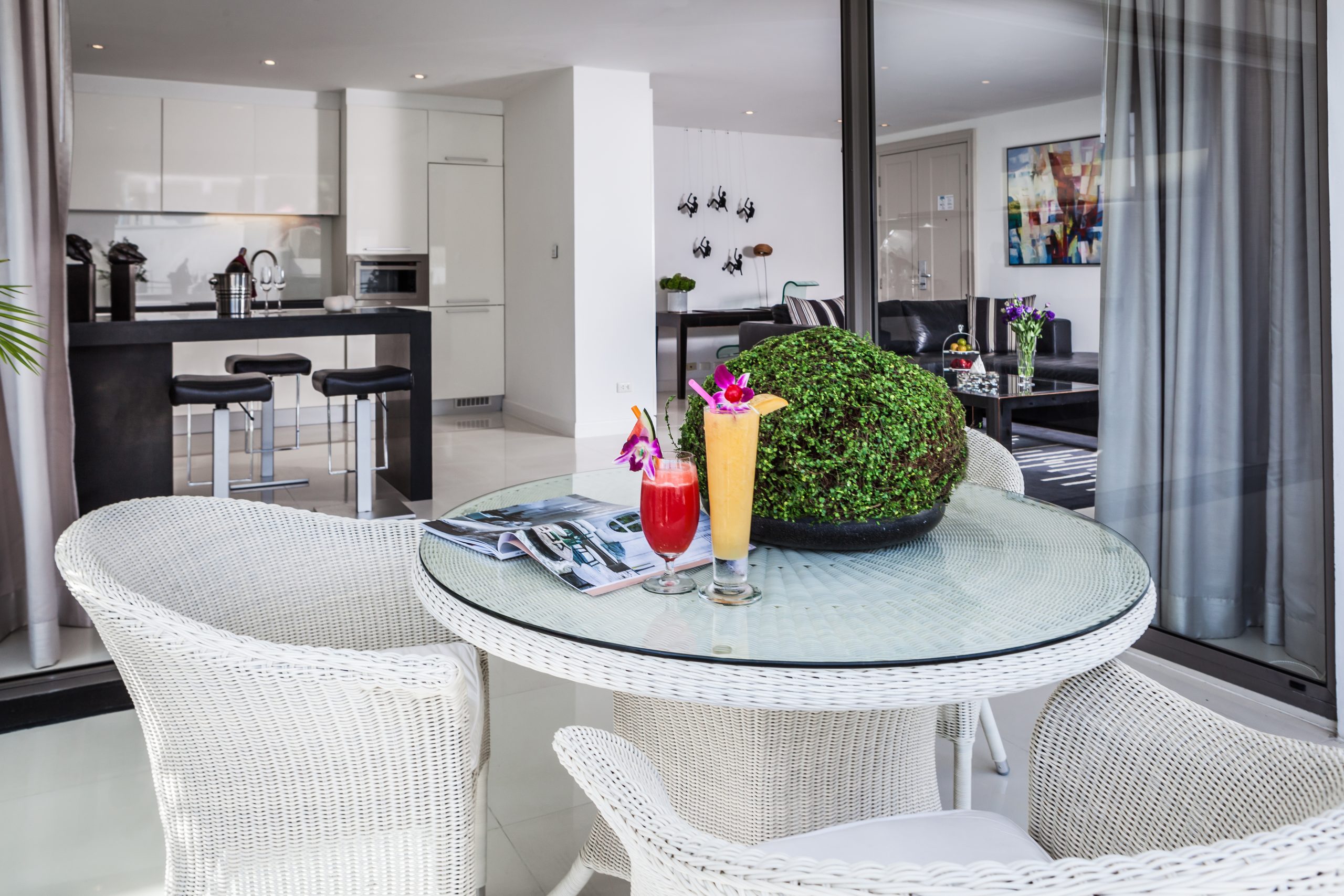 Luxurious LOFT Condos in Vibrant Patong, Phuket -apartments-grand-deluxe5 (1) Luxurious LOFT Deluxe Suite in Vibrant Patong, Phuket