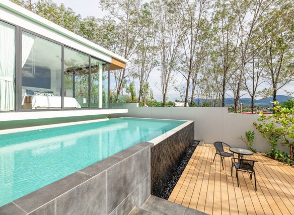 3–4 Bedroom Ready-to-Move-In Hillside Pool Villas in Bang Jo