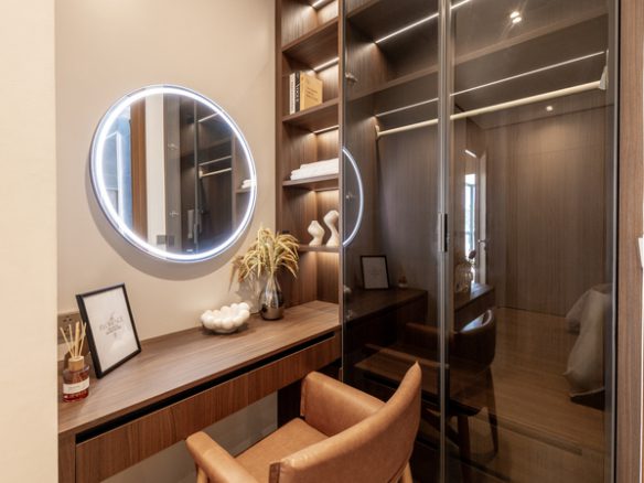 3–4 Bedroom Ready-to-Move-In Hillside Pool Villas in Bang Jo