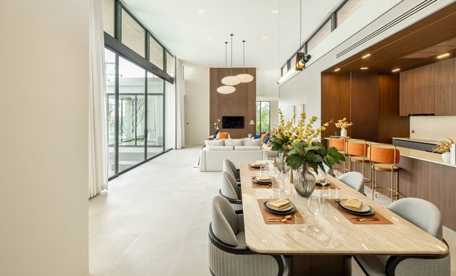 3–4 Bedroom Ready-to-Move-In Hillside Pool Villas in Bang Jo