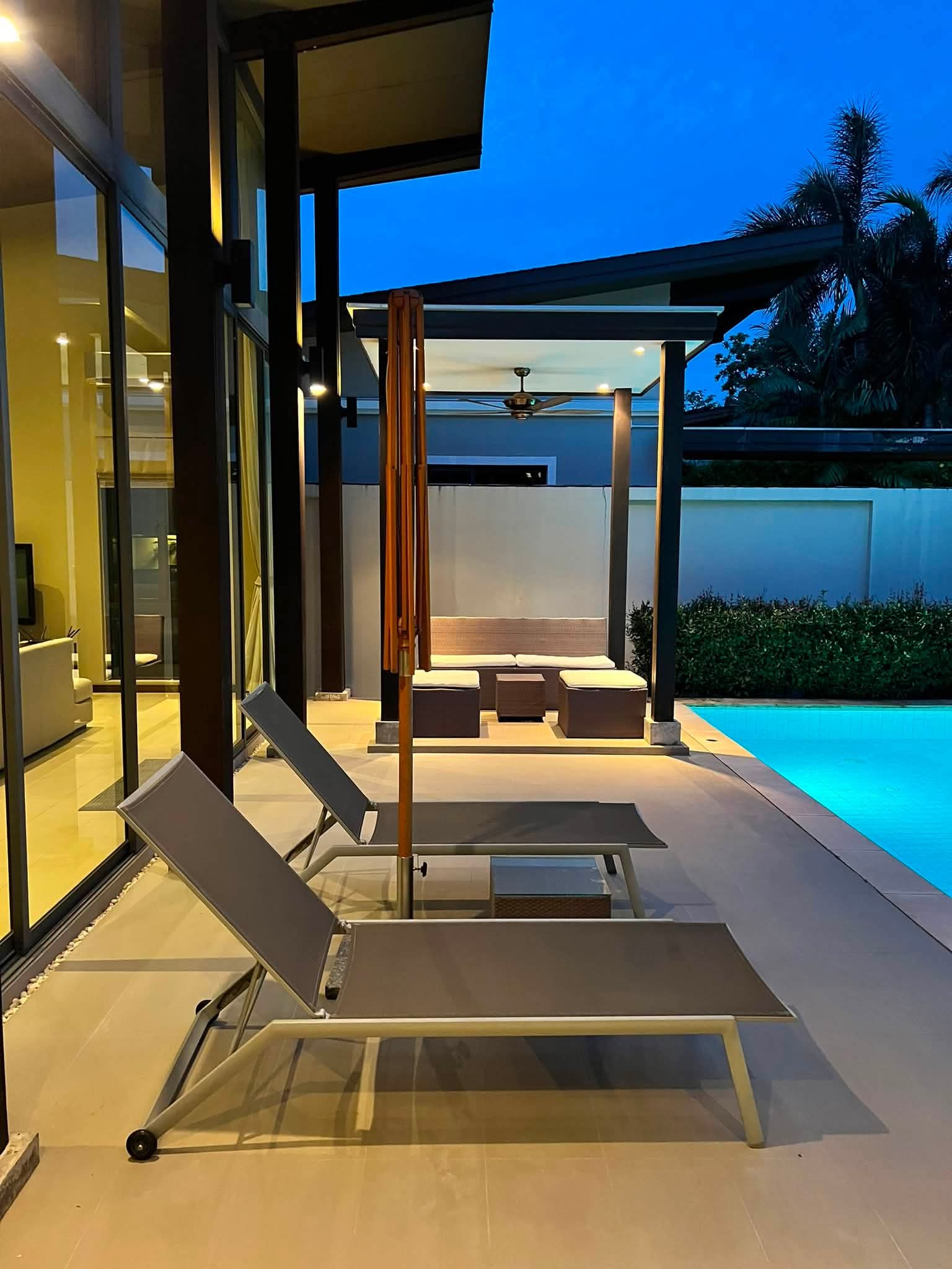 3 Bedroom Sun-Deck Pool Villa for Rent in Cherngtalay