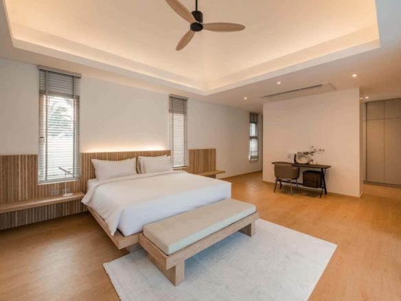 3+1 Bedroom Courtyard Pool Villa in Pasak, Cherngtalay