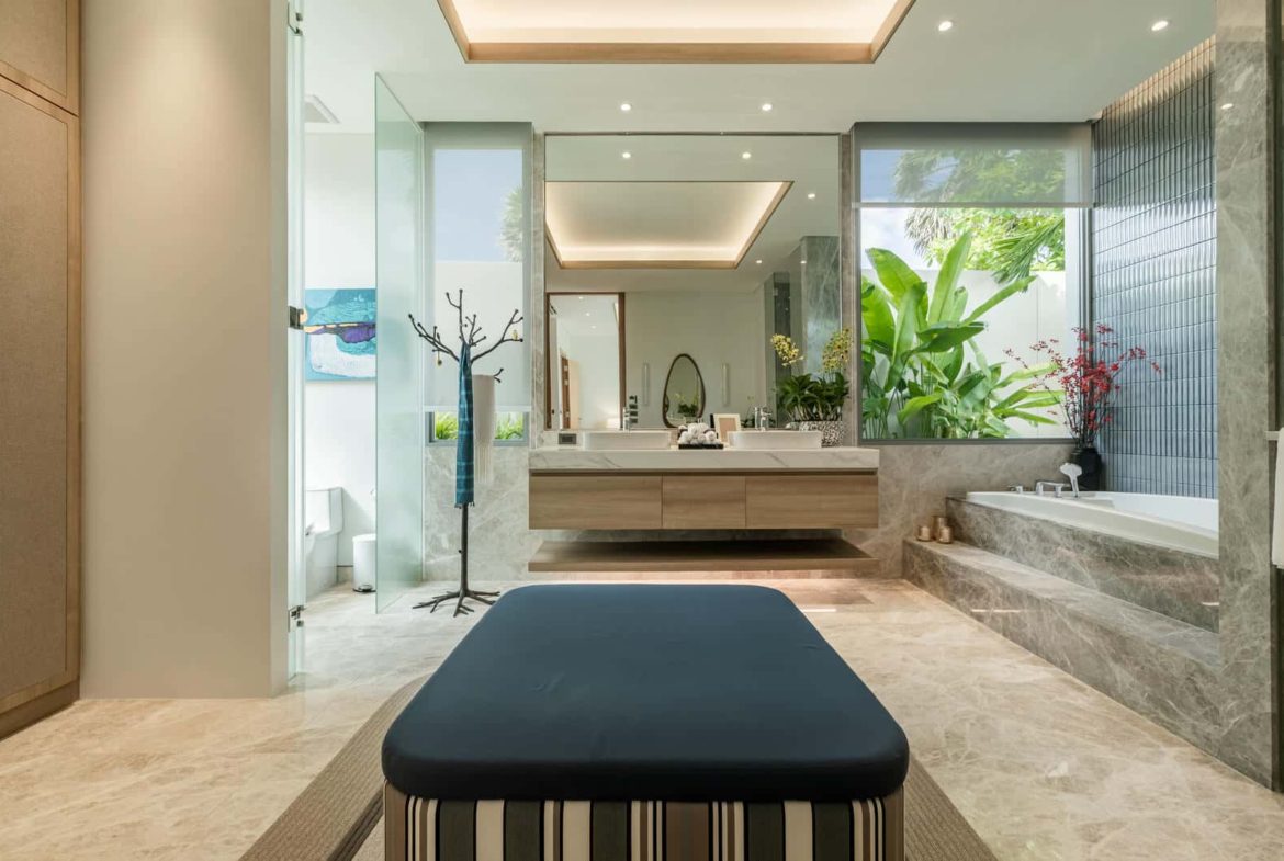 3+1 Bedroom Luxury Pool Villa for Rent in Layan