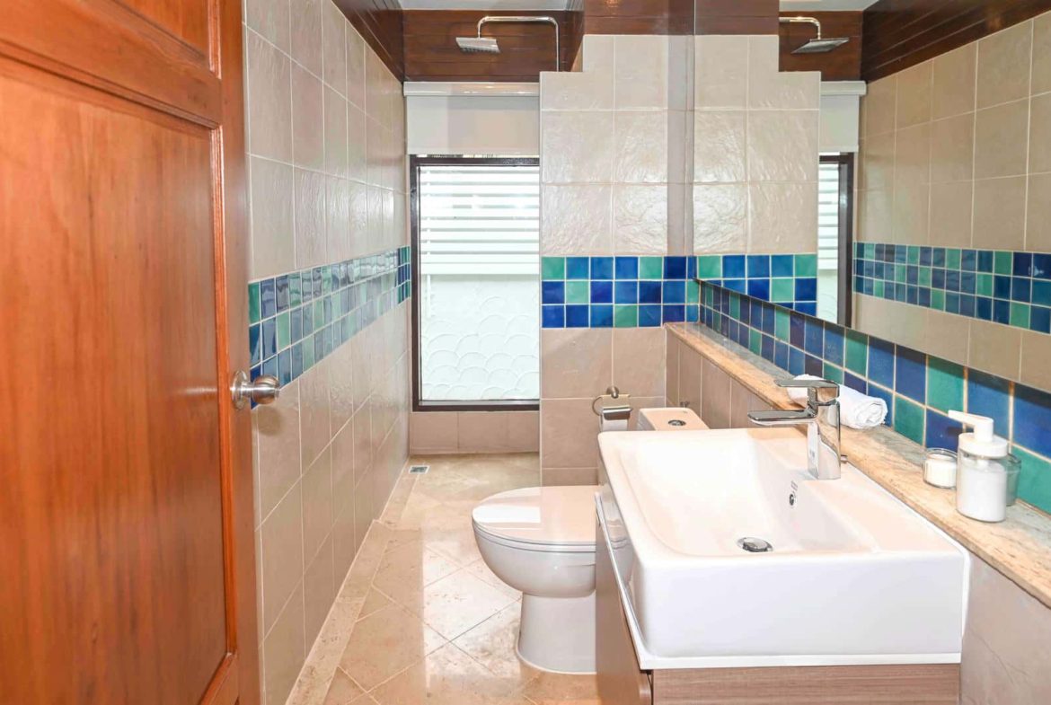 Spacious 3+1 Bedroom Private Pool Villa for Rent in Pasak