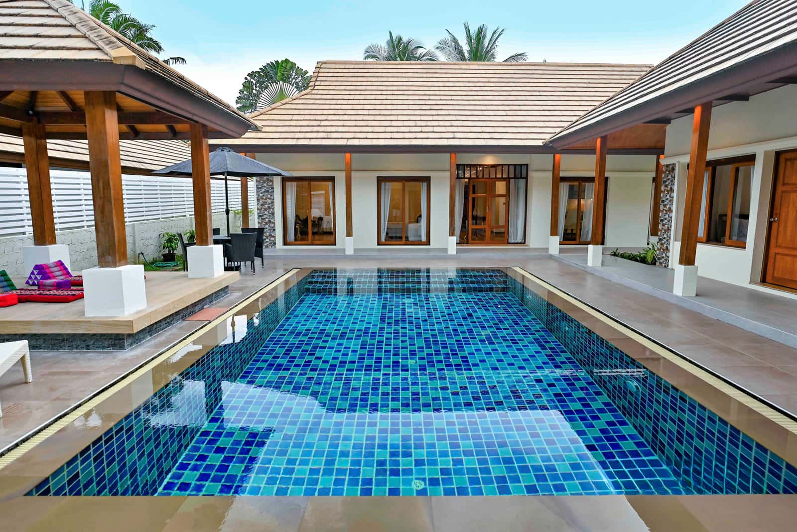 Spacious 3+1 Bedroom Private Pool Villa for Rent in Pasak