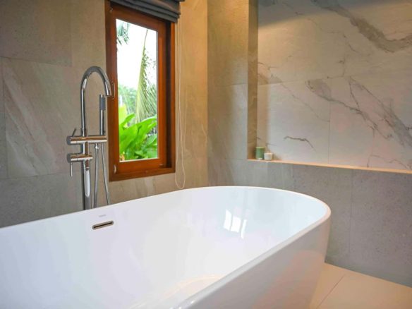 Spacious 3+1 Bedroom Private Pool Villa for Rent in Pasak