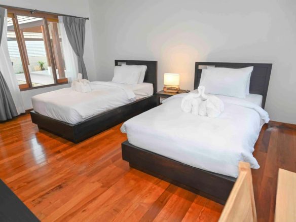 Spacious 3+1 Bedroom Private Pool Villa for Rent in Pasak