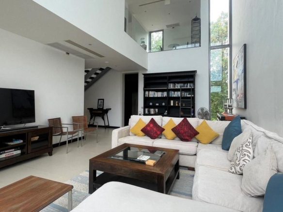 3-Bedroom Garden Penthouse Near Layan Beach