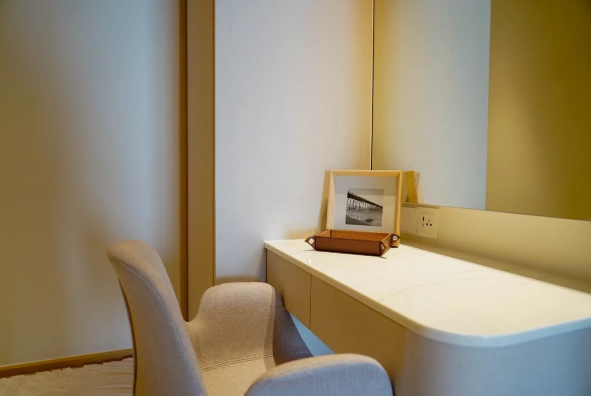 Last Available 2 Bedroom Pool View Condo with Private Outdoor Bath in Boat Avenue, Phuket