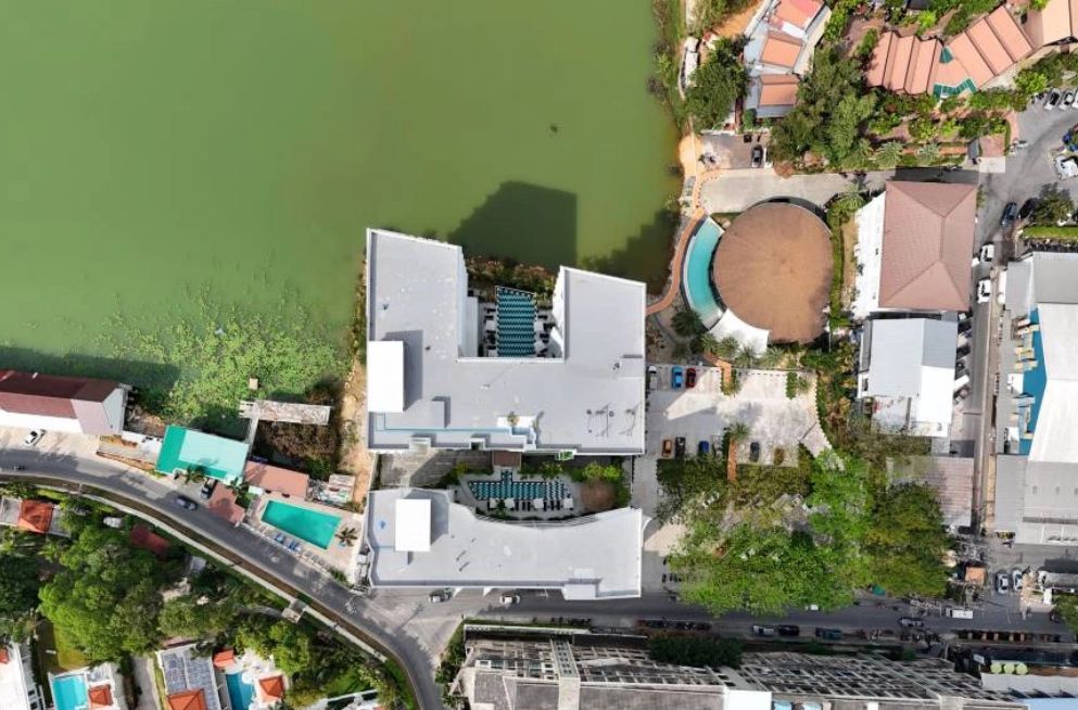 Last Available 2 Bedroom Pool View Condo with Private Outdoor Bath in Boat Avenue, Phuket