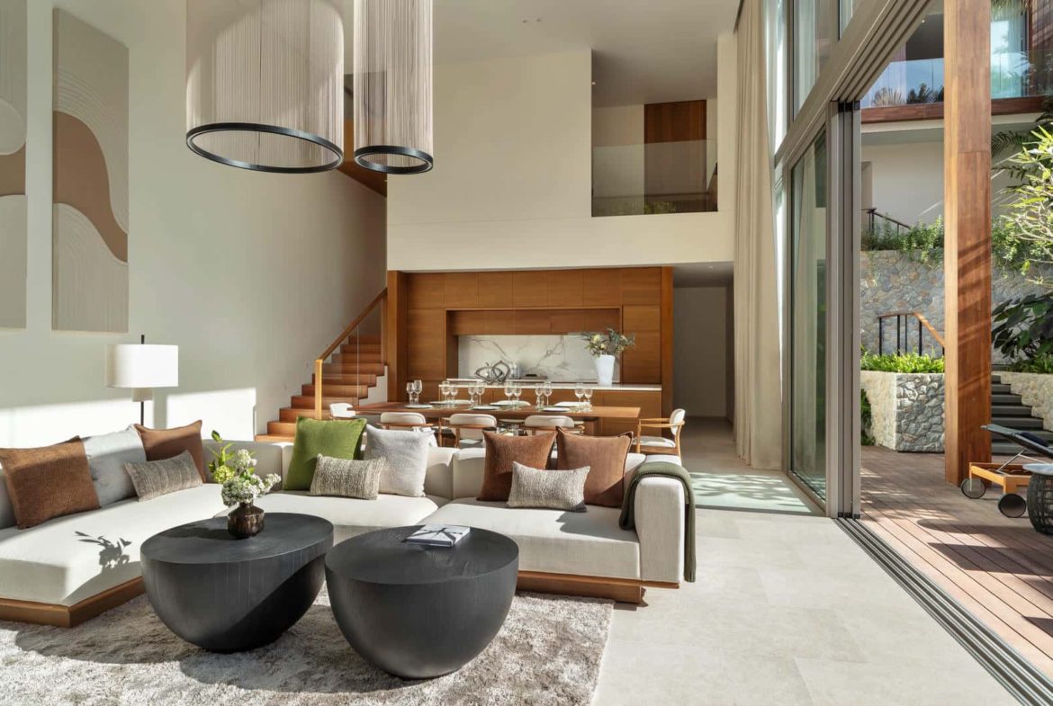 4-Bedroom Luxury Pool Villa in Layan Bay, Phuket