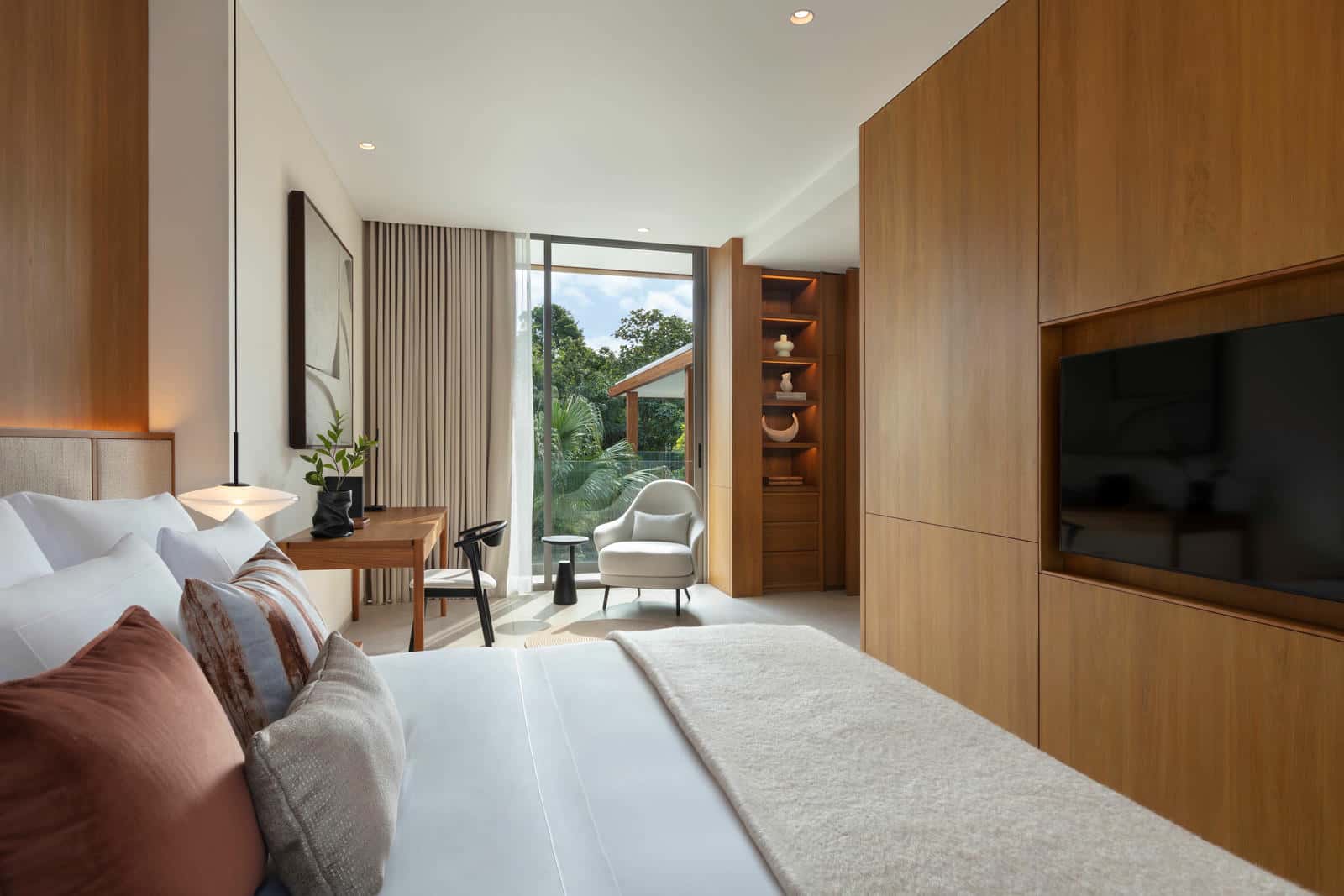 4-Bedroom Luxury Pool Villa in Layan Bay, Phuket