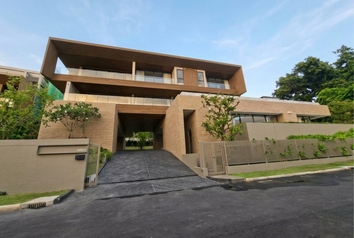 Expansive 6-Bedroom Beachfront Villa with Private Pier in Panwa