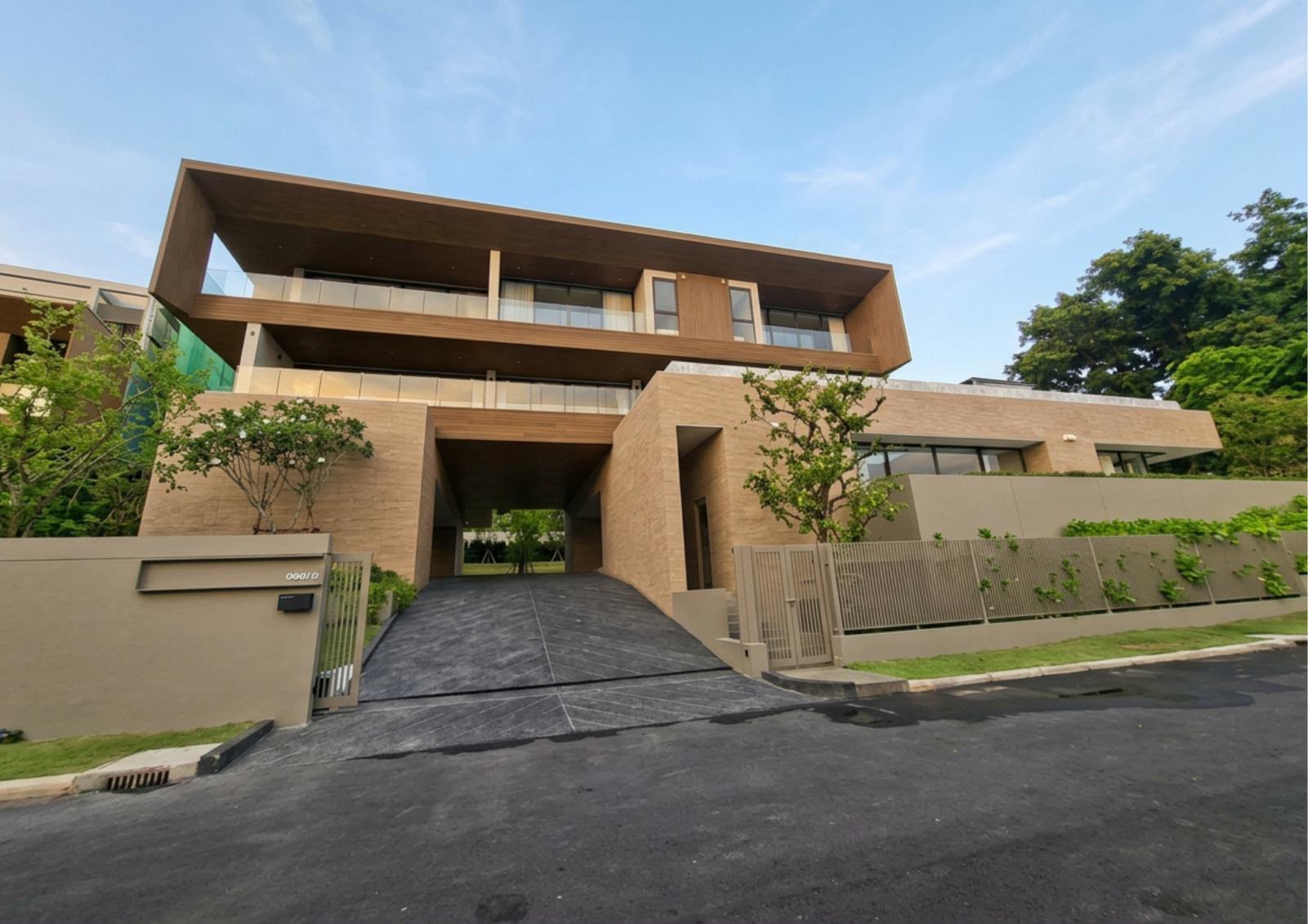 Expansive 6-Bedroom Beachfront Villa with Private Pier in Panwa